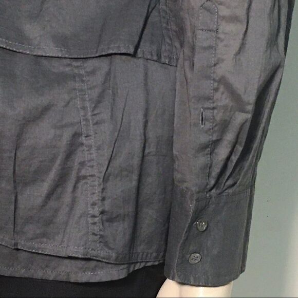 J. Crew 100% cotton layered button down shirt - Picture 7 of 8